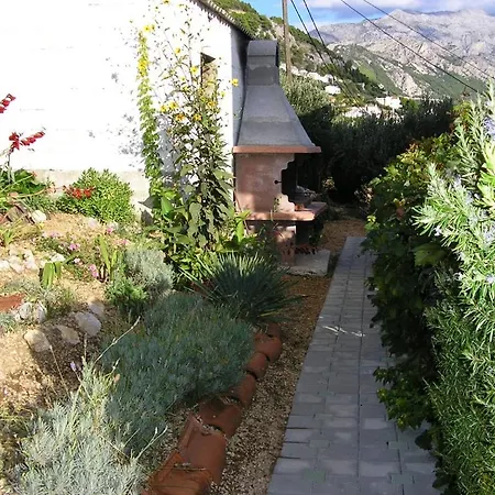 Apartment In With Sea View, Balcony, Air Conditioning, Wifi 3340-9 *